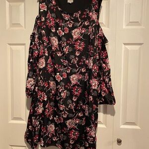 Avenue Black and Red Floral Long Sleeve Dress
